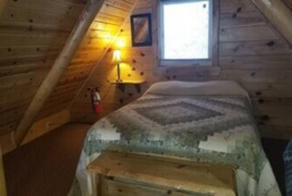 Sunset Ridge #2 Custom Built Log Cabin Near Mount Rushmore