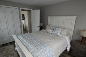 2 chambres, fer et planche à repasser, Wi-Fi gratuit, draps fournis