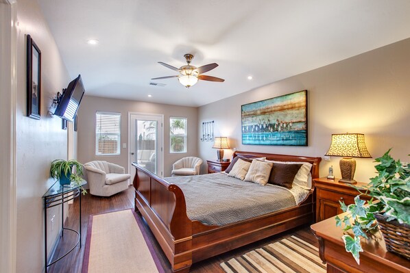 3 habitaciones, escritorio, tabla de planchar con plancha y wifi gratis 