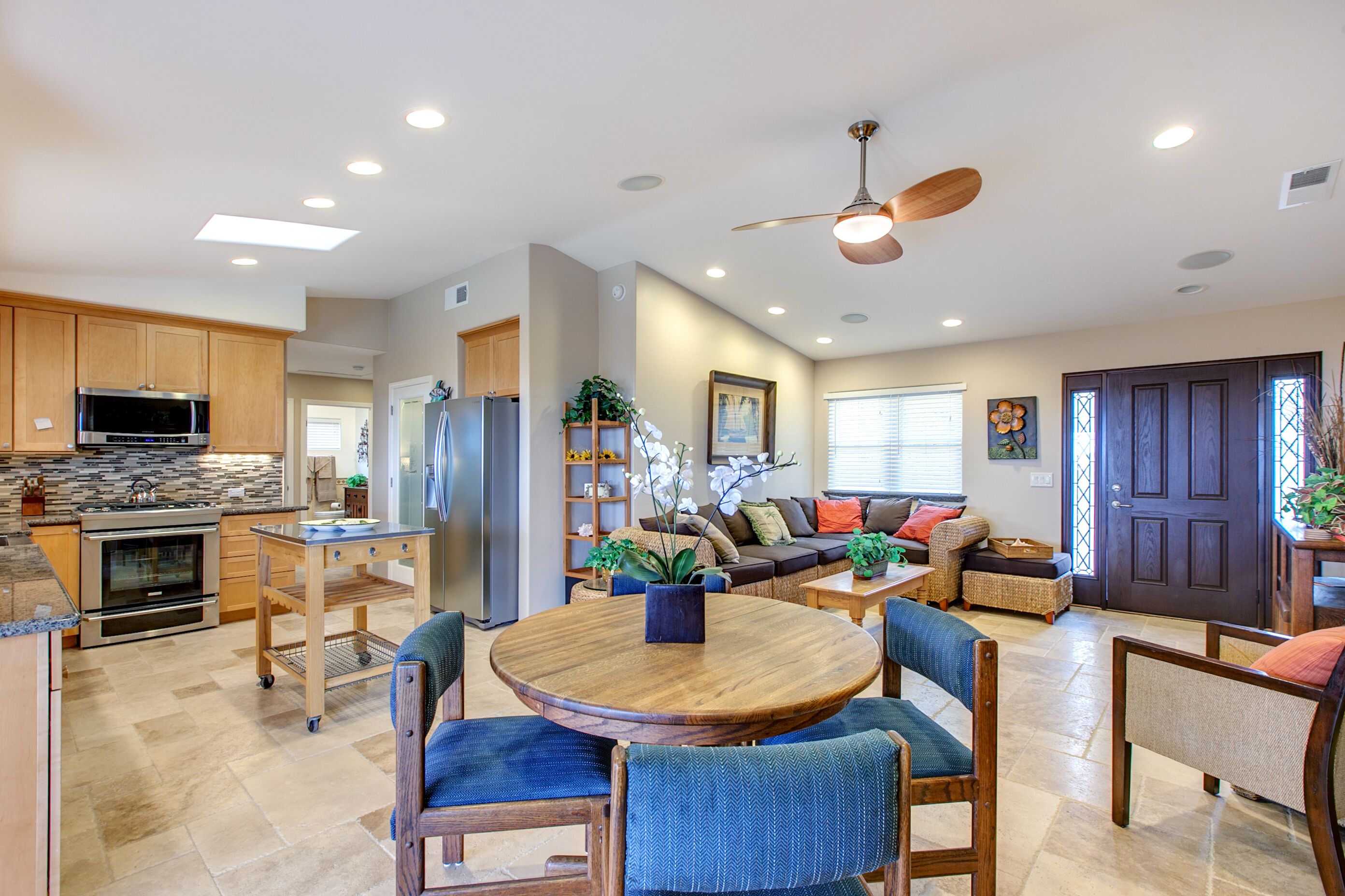 SURF & SUN @ CARDIFF RETREAT