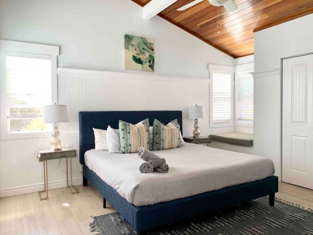 4 habitaciones, tabla de planchar con plancha y wifi gratis 