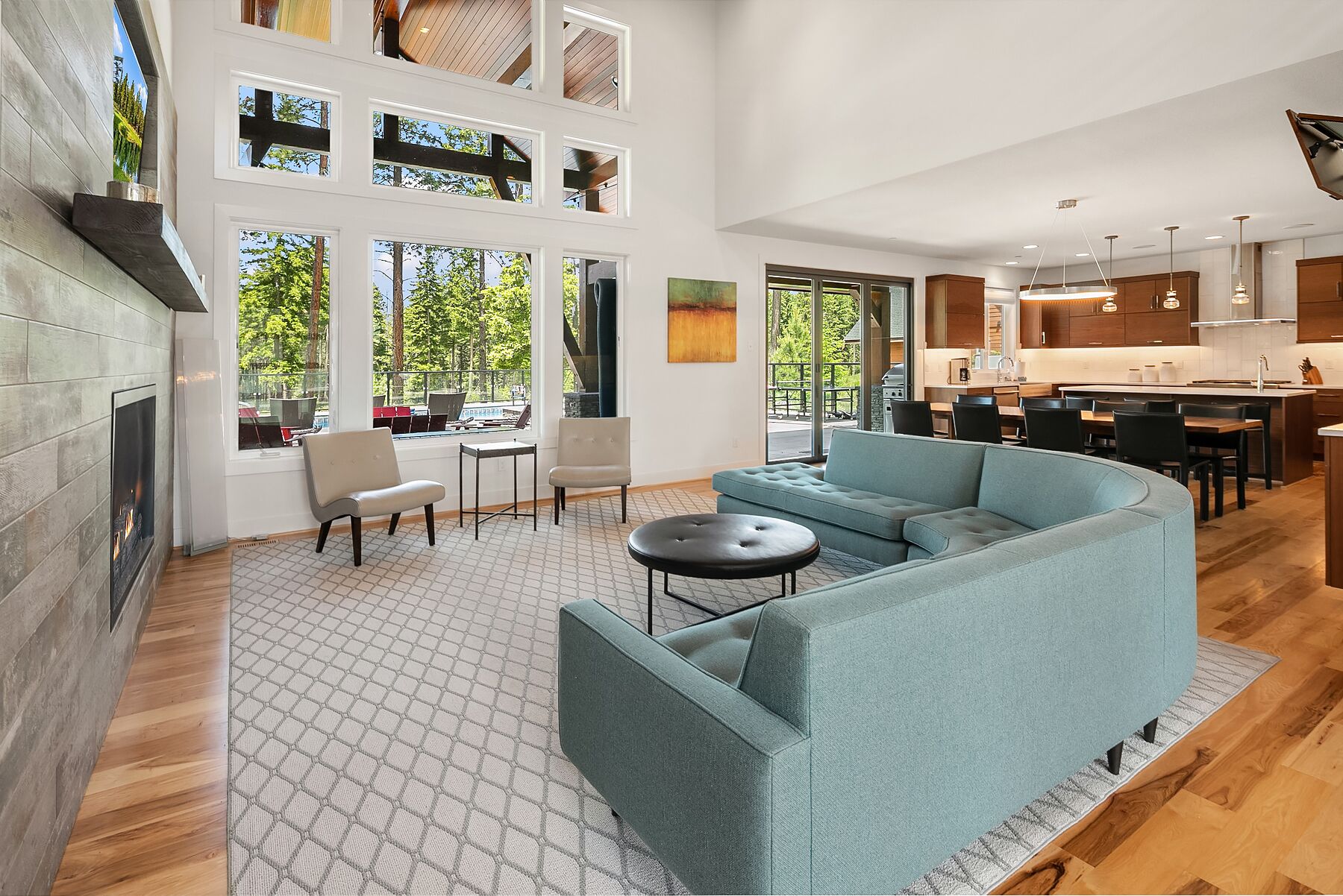 Modern Suncadia Retreat w/Private Pool & Hot Tub