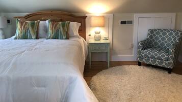 1 dormitorio, tabla de planchar con plancha, wifi y ropa de cama