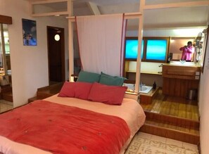 Comfort Room, Garden View | Individually decorated, individually furnished, rollaway beds, free WiFi - Le Clos du Ru (Presnoy)