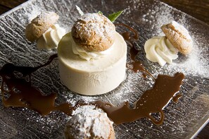 Dining - Highland Drove Inn (Penrith)