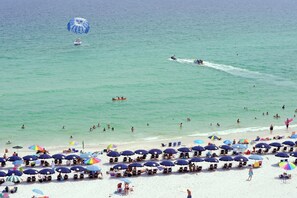On the beach - Incredible views! Lovely 3-bedroom condo 4086 BS1 (Miramar Beach)