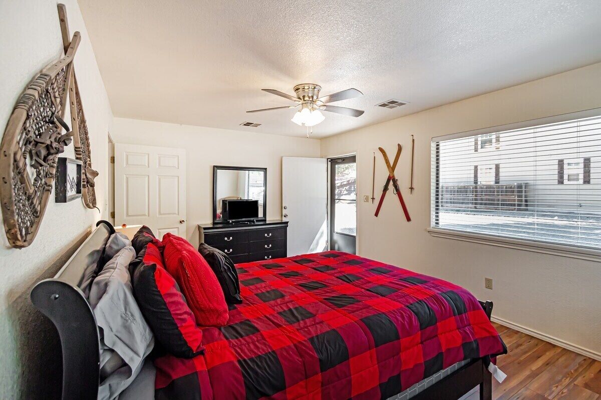 Mountain Down Retreat - Downtown Cloudcroft