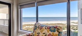 Surf & Racquet Club B180 - Pool!