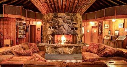 Downing Mountain Lodge