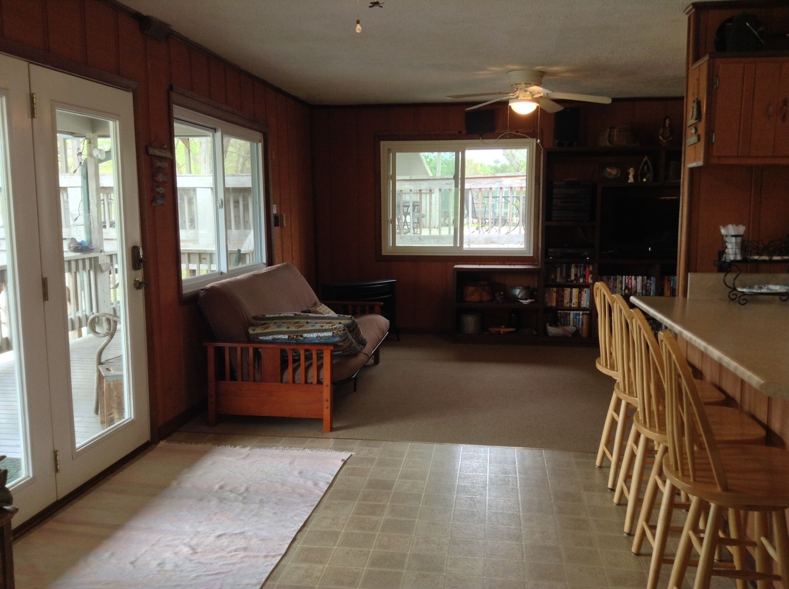 Secluded Cabin on River & Creek, 8 1/2 Acres With Pond.  Direct River Access.