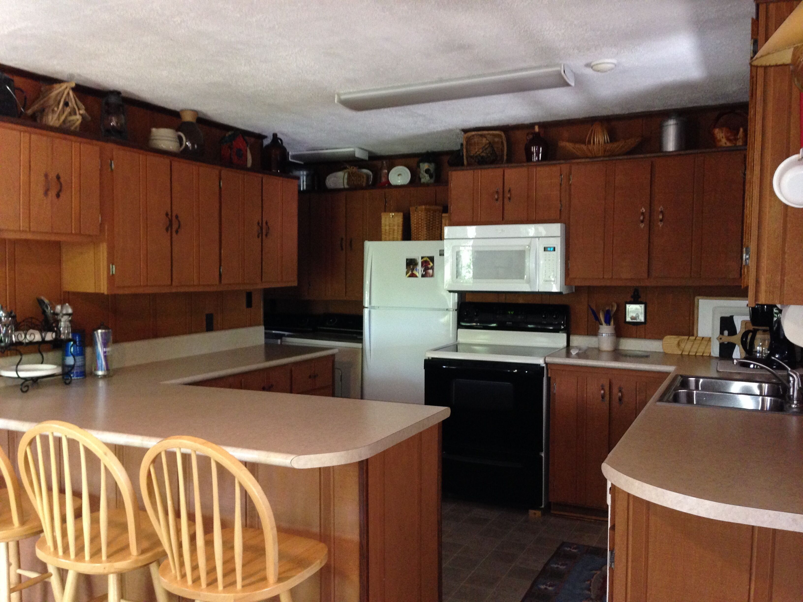 Secluded Cabin on River & Creek, 8 1/2 Acres With Pond.  Direct River Access.