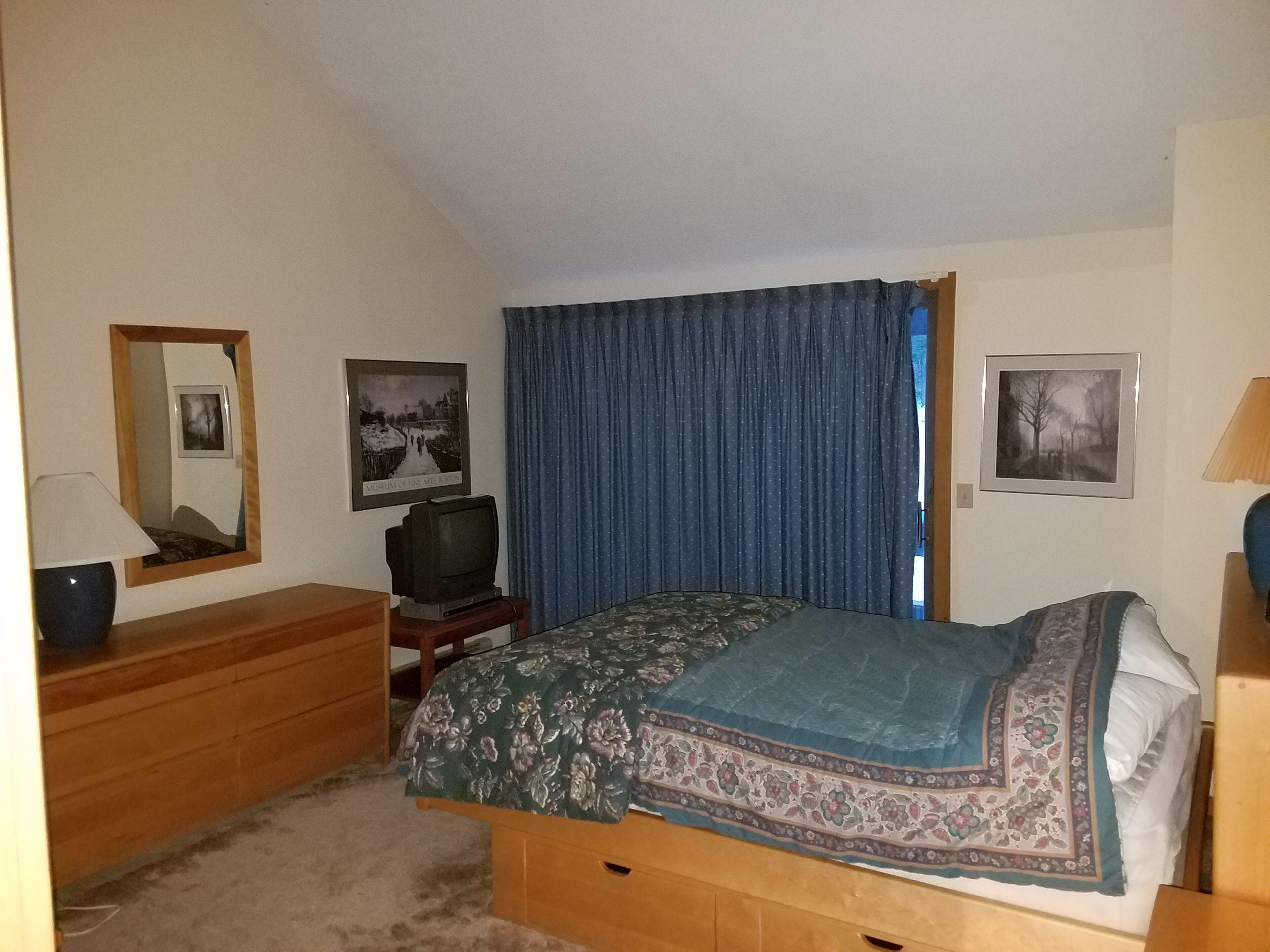 SLOPSIDE for the WHOLE Family and extended family --- ON Attitash Mt. --