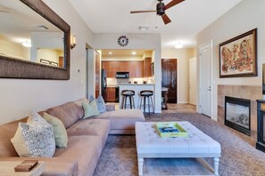 TV, fireplace, offices - Secluded 2 BR Legacy Villas, Premium Location (La Quinta)