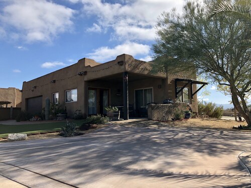 Beautiful One Bedroom Appt. With All The Amennities