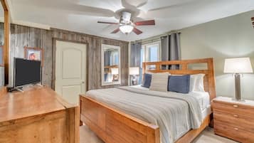 2 عدّة غرف نوم ومكواة/لوح كي وسرير سفر وواي فاي مجانًا