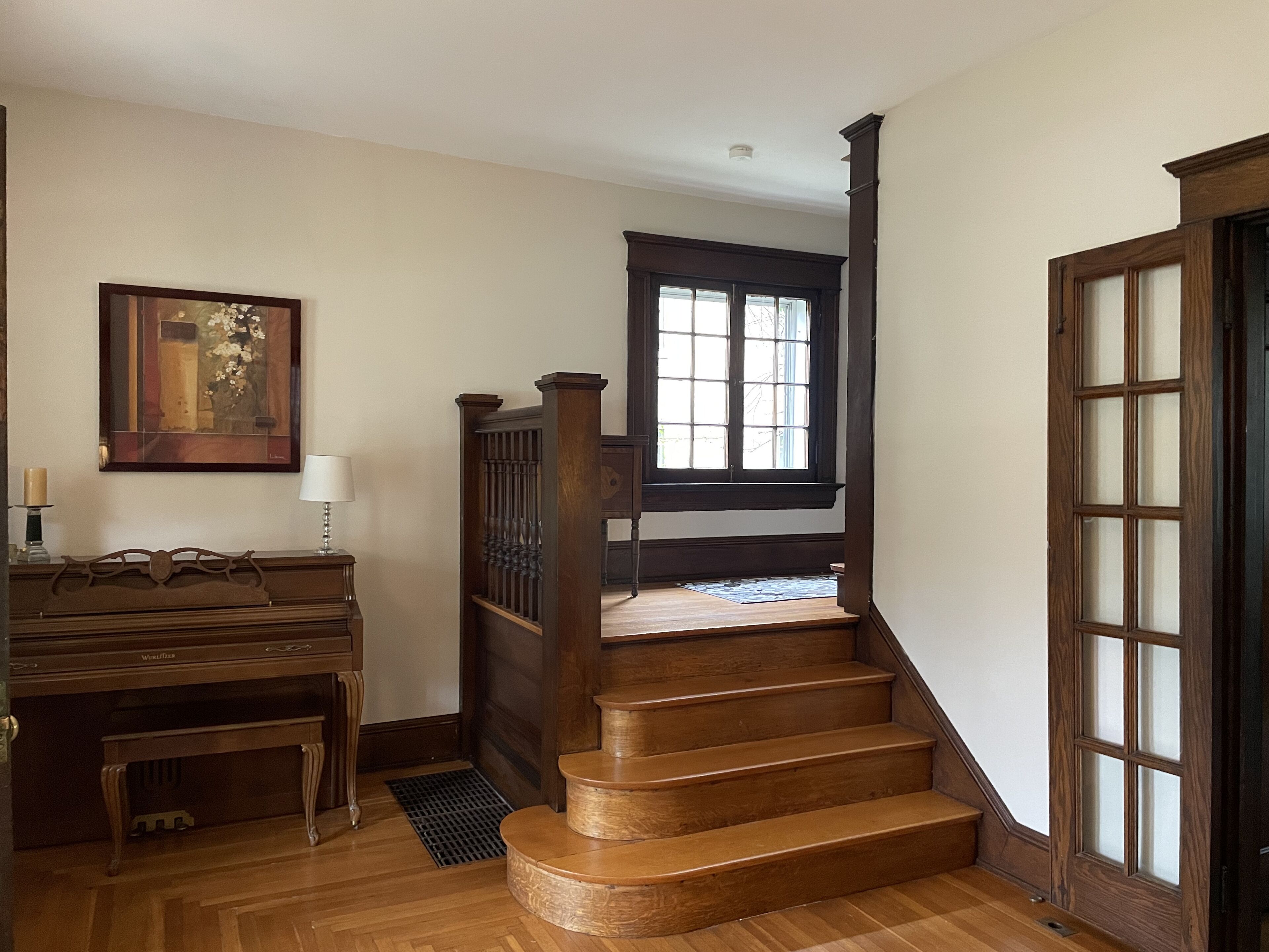 Hyde Park Home - Great Location