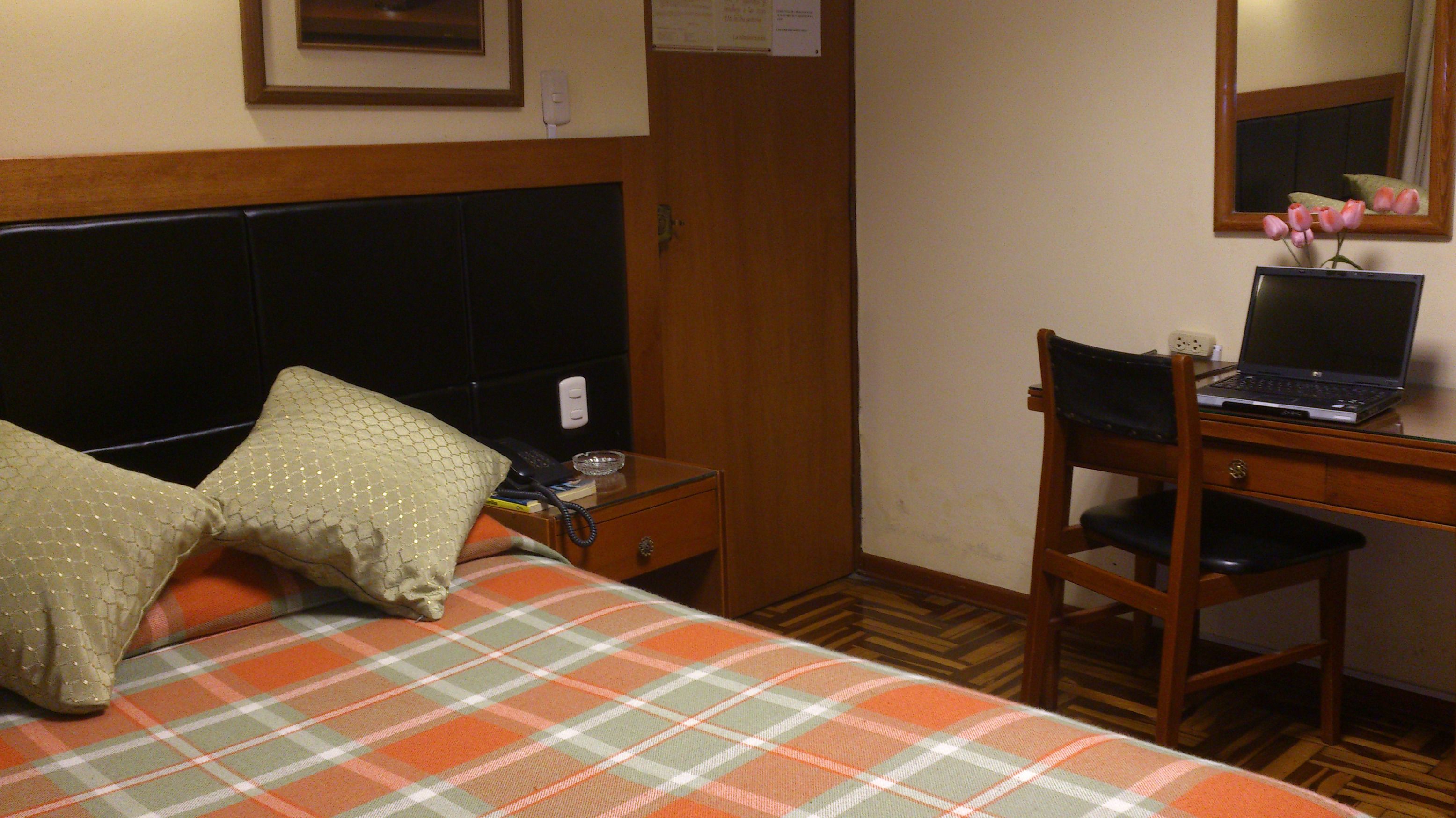 double room, 1 double bed, private bathroom | in-room safe, desk, iron/ironing board, free wifi