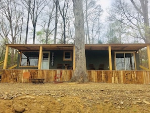 Exterior - Ozarks Best Kept Secret (Combs)