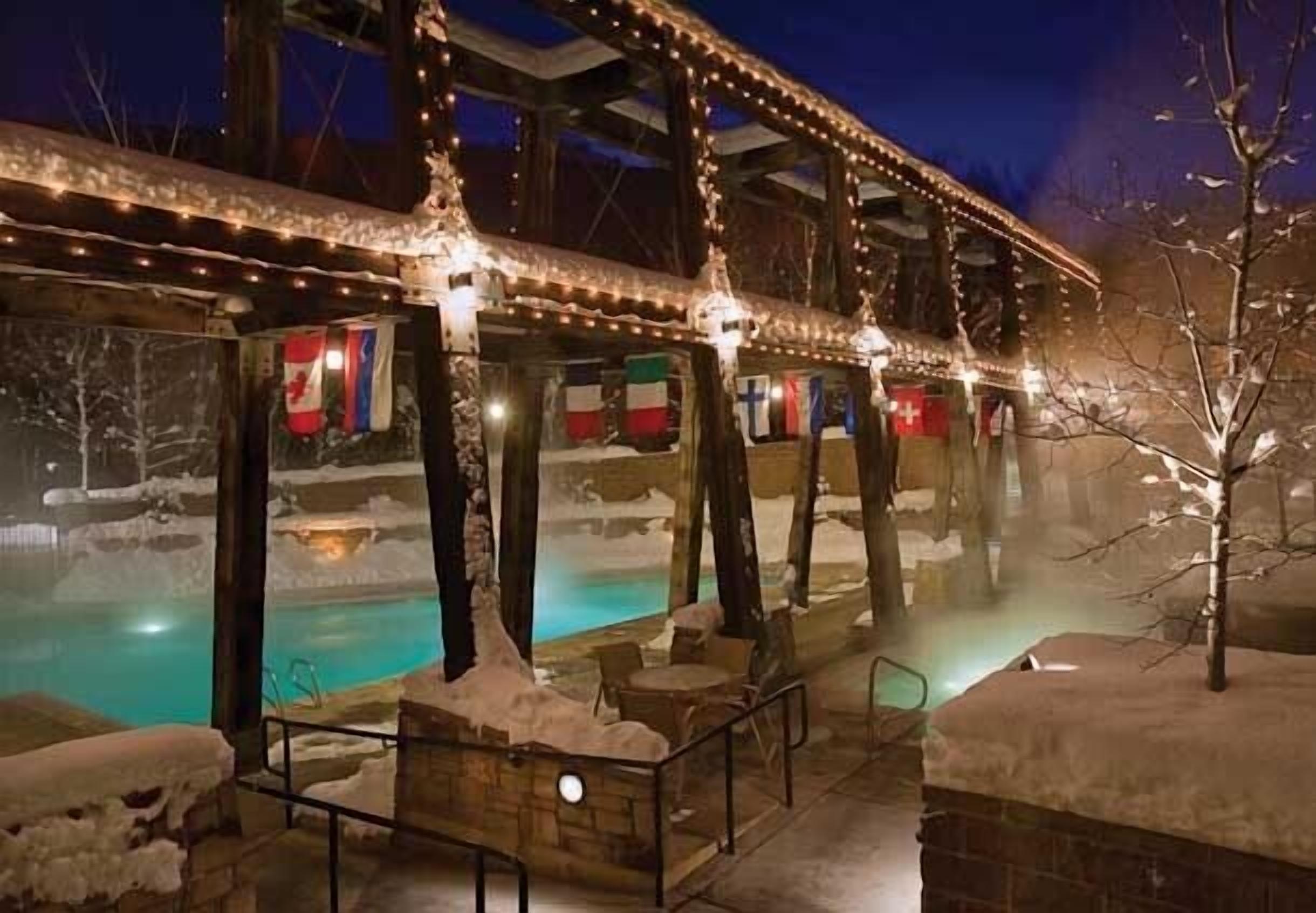 Piscina interna, piscina externa