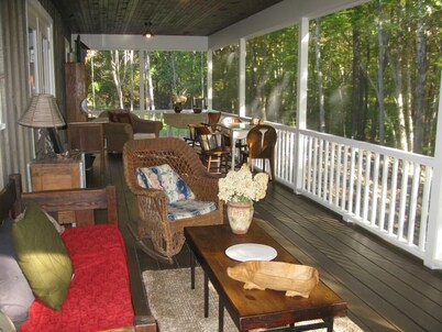 Lovely Cottage That Is Completely New With All The Luxuries You Would Want!  