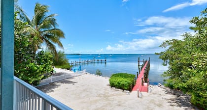 Key Largo Waterfront Paradise
