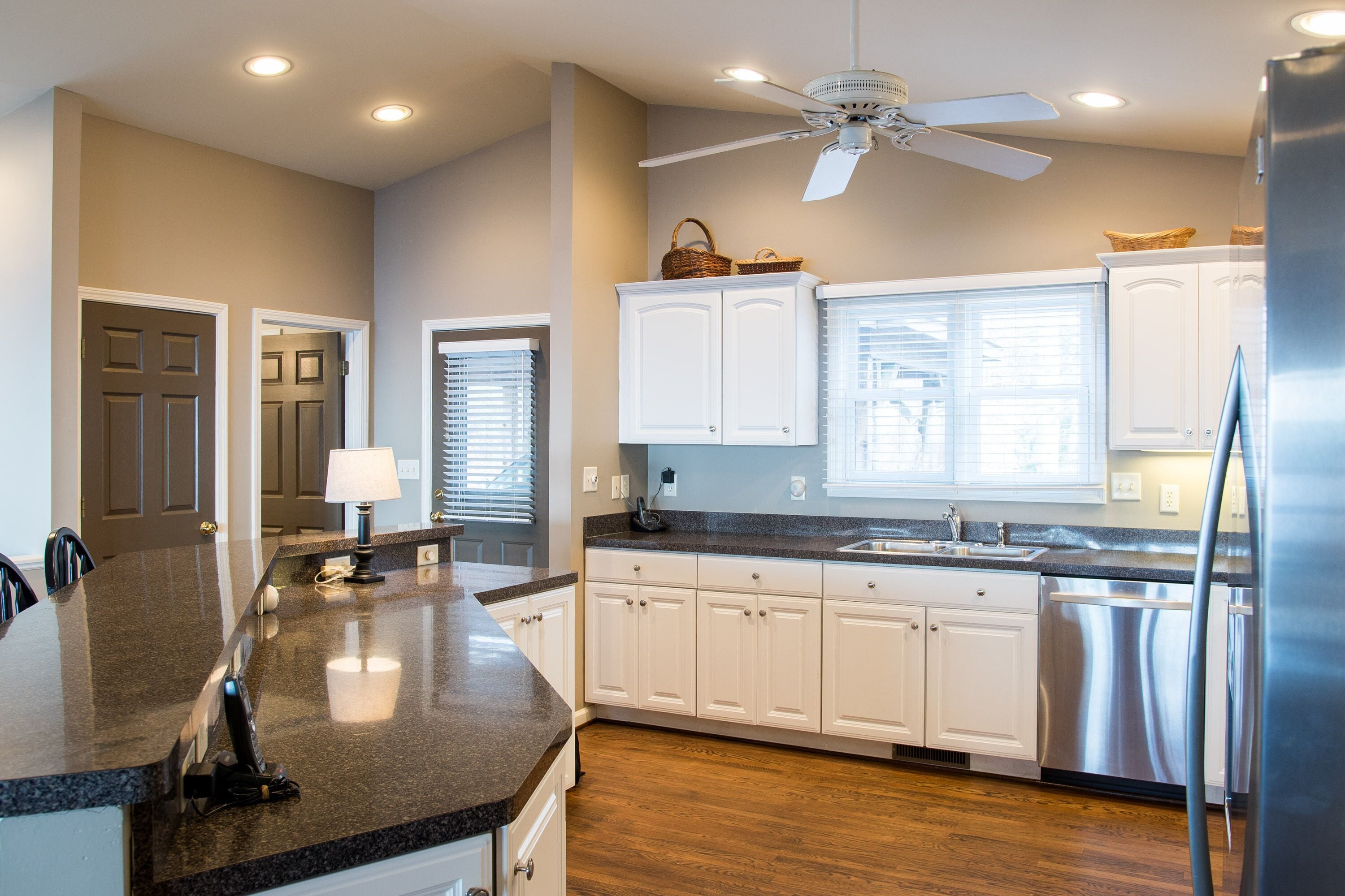 Family-friendly home w/amazing view/privacy. Caesars Head, SC. Near Brevard, NC