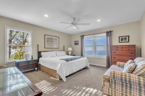 6 室のベッドルーム、アイロン / アイロン台、WiFi (無料)、ベッドシーツ