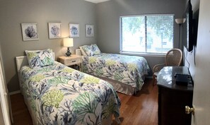 3 chambres, fer et planche à repasser, Wi-Fi gratuit, draps fournis