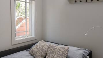 2 chambres, fer et planche Ă repasser, Wi-Fi, draps fournis