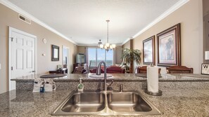 Interior - Emerald Isle 2206 - Front row beach chairs included! Assigned parking! (Panama City Beach)
