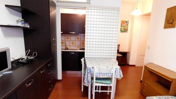 Apartment, 1 Bedroom | Private kitchen | Full-size fridge, stovetop, cookware/dishes/utensils - Spartano ma Comodo (Levanto)