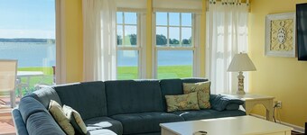 ST. MICHAELS ESTATE OFFERS WATERFRONT POOL, PIER, DOCK AND 15 ACS
PET FRIENDLY