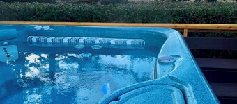 Wild Coast Lookout offers privacy and a dramatic view of the Oregon Coast.