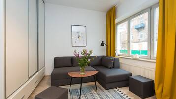 Apartamento, no fumadores | Zona de estar | Una televisión de pantalla plana