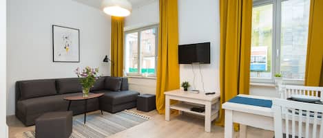 아파트, 금연 | 거실 공간 | 평면 TV