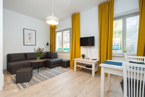 公寓, 非吸煙房 | 起居區 | 平面電視