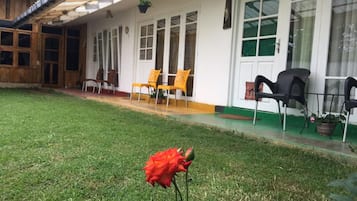 Esterni