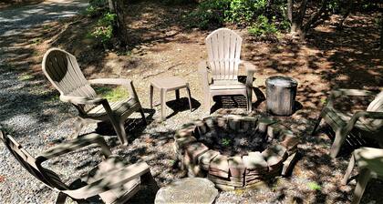 Misty Mountain Hideaway · Privacy and Luxury Combined!