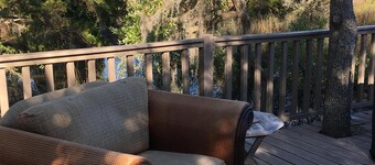 歴史的なサバンナとタイビー島までの距離（プライベートマーシュに位置）