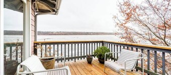 Boathouse on the Hudson