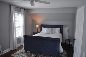 3 bedrooms, iron/ironing board, travel cot, free WiFi