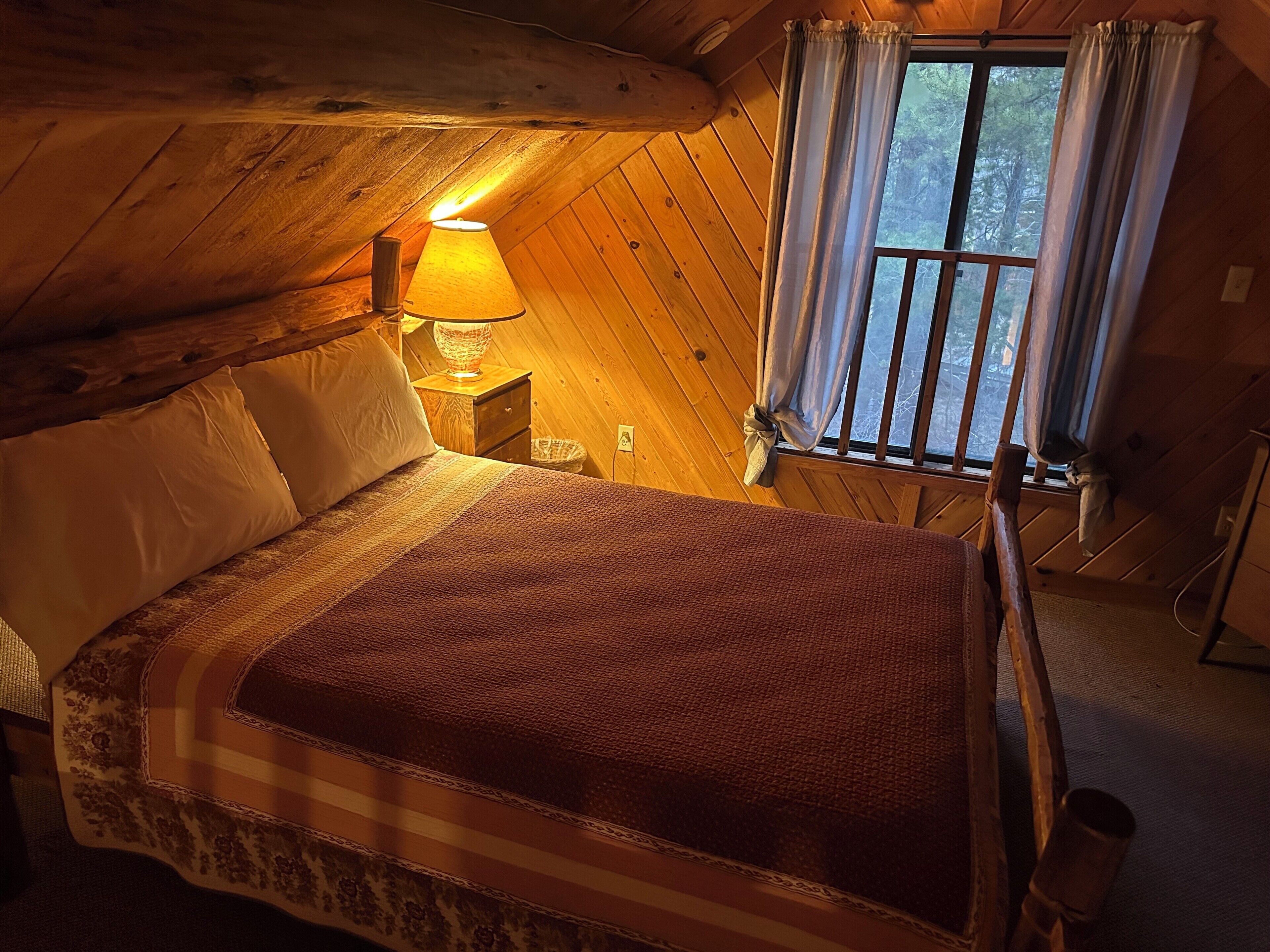 2 bedrooms, iron/ironing board, travel crib, free WiFi