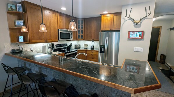 Fridge, microwave, oven, stovetop