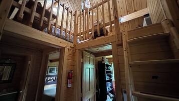 2 Schlafzimmer, Reisekinderbett, kostenloses WLAN, BettwÀsche