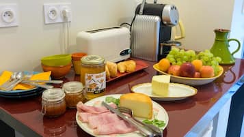 Petit déjeuner buffet compris tous les jours