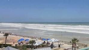 On the beach - PANORAMIC OCEAN VIEW - LAST MINUTE BOOKING DISCOUNTS (Daytona Beach)