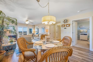 Dining - Semi-Oceanfront Condo w/ Resort Pool, Elevator, Private Sundeck. Top Notch Stay! (Rodanthe)