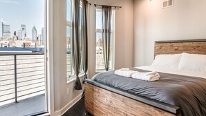 4 عدّة غرف نوم ومكواة/لوح كي وواي فاي وملاءات أسرّة