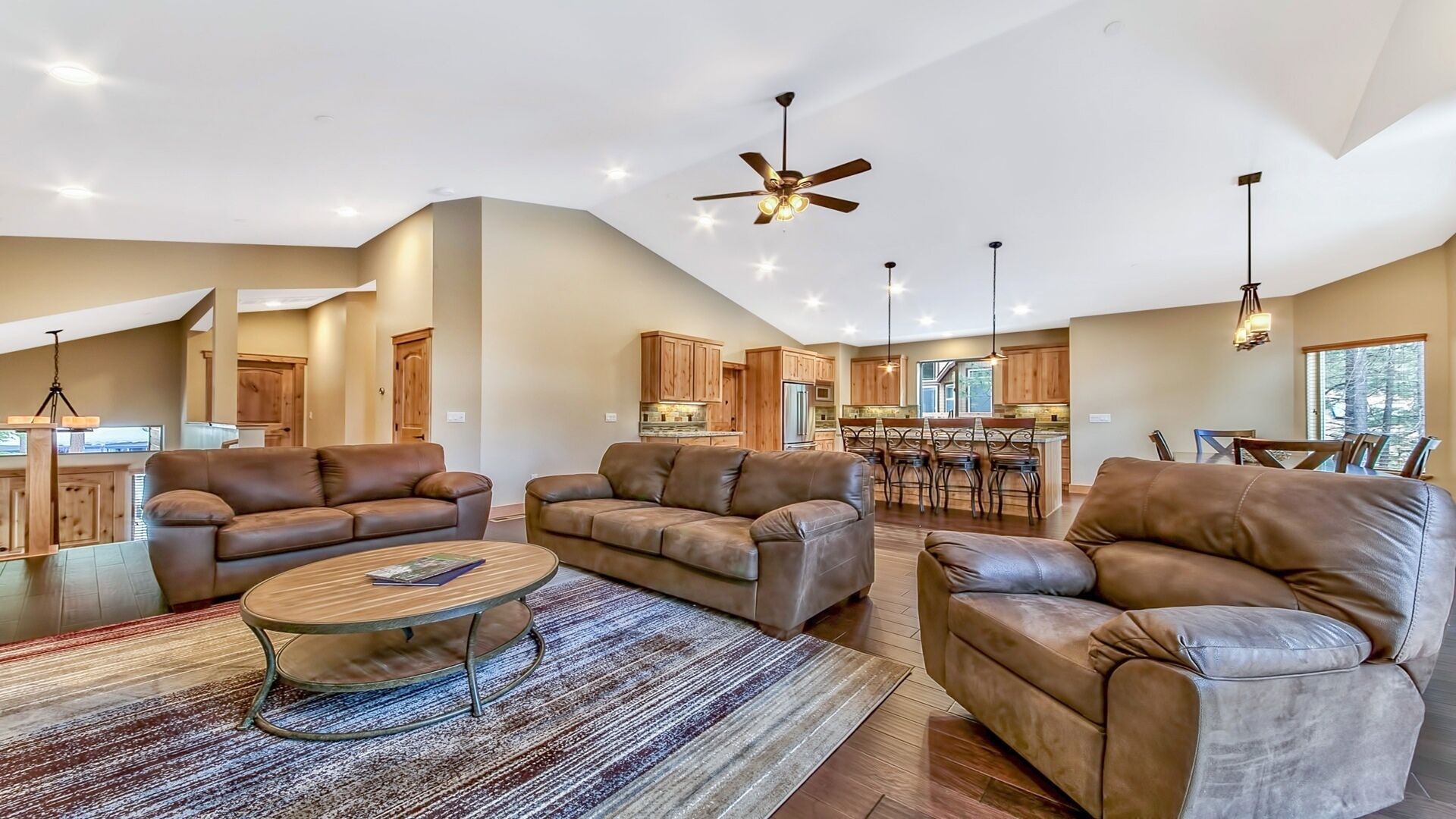 Luxury South Lake Tahoe Cabin!