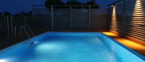 Piscine extérieure (ouverte en saison)